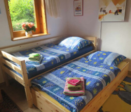 Bett mit Ausziehbett im Ferienhaus Harz in Hohegeiß